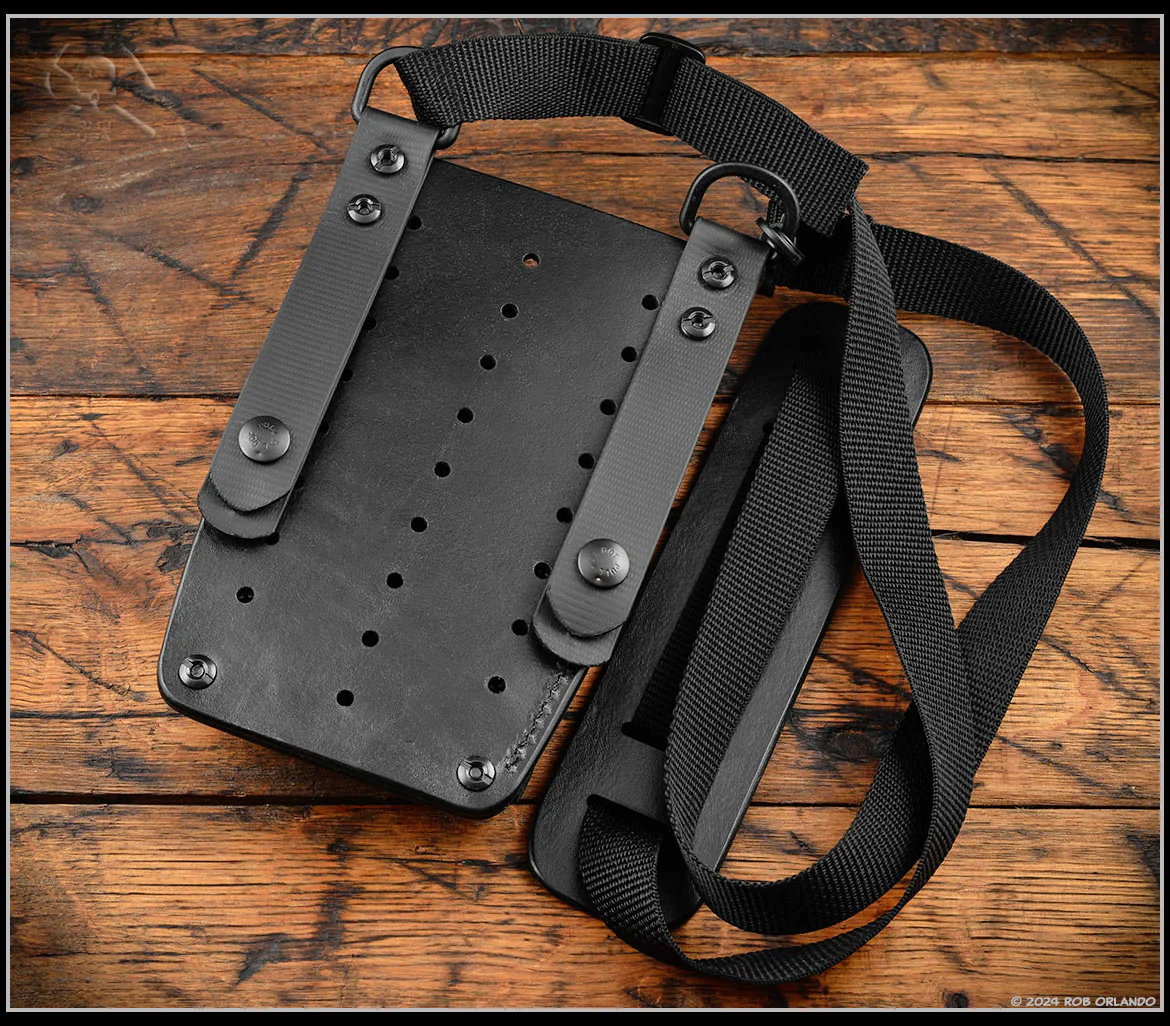 Universal Tomahawk Carry Rig - Brown and Black Versions - Image 5